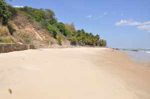 Praia do Coqueirinho