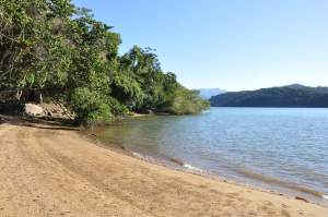 Prainha de Paraty Mirim