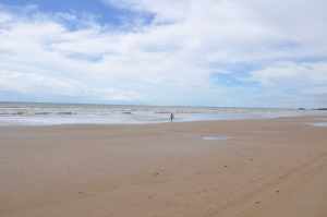 Praia de Manguinhos - Praias-360