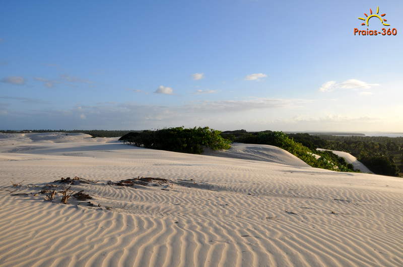 Praia de Mangue Seco Praia de Mangue Seco